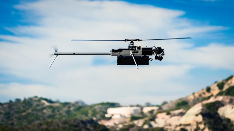 Dron detecta a inmigrantes en la frontera