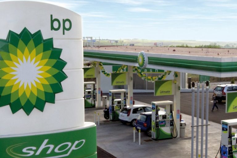 Estaciones de BP ofrecen gasolina con descuento