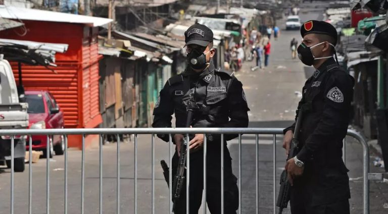 Exjefe policial de Honduras niega narcotráfico a EEUU