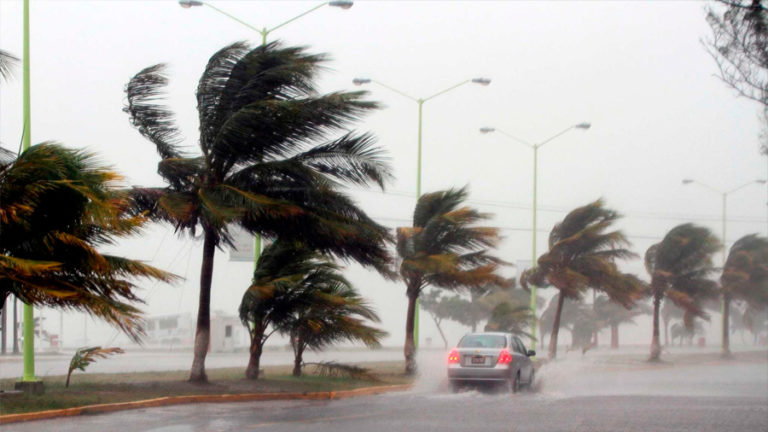 Meteorólogos anticipan una temporada activa de huracanes