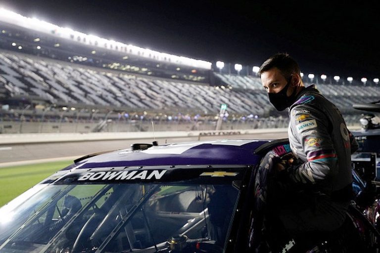 Hendrick Motorsports parte con ventaja en Daytona 500