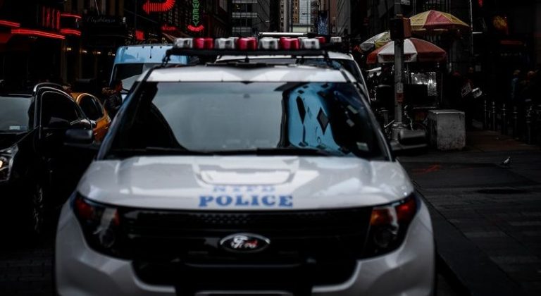 Policía de Charlotte-Mecklenburg investiga homicidio en Waterford Ridge Drive