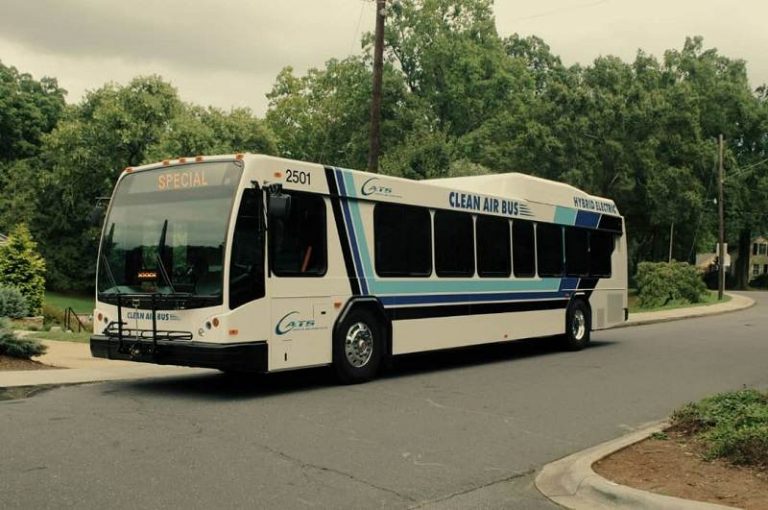Autobús de CATS involucrado en accidente mortal