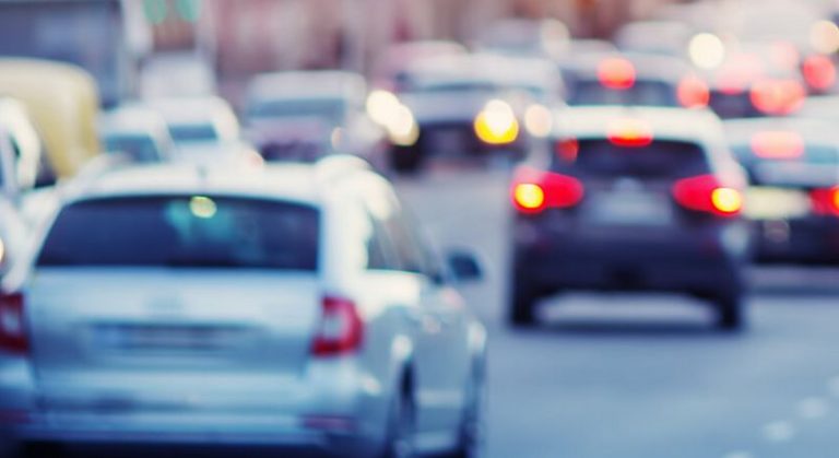 Lanzan campaña para pedir a Biden reducir a cero las muertes en carreteras