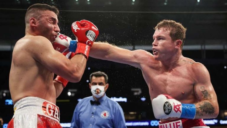 “Canelo” Álvarez no tuvo piedad con Avni Yildirim