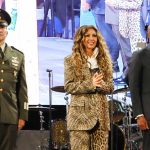 Thalia celebra el lanzamiento de su disco DesAMORfosis