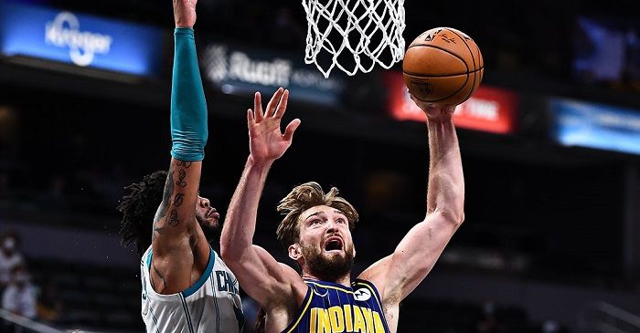 Pacers acabaron con temporada de los Hornets