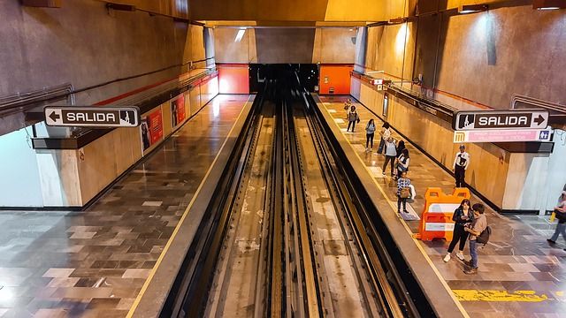 El temor de viajar en el metro de Ciudad de México