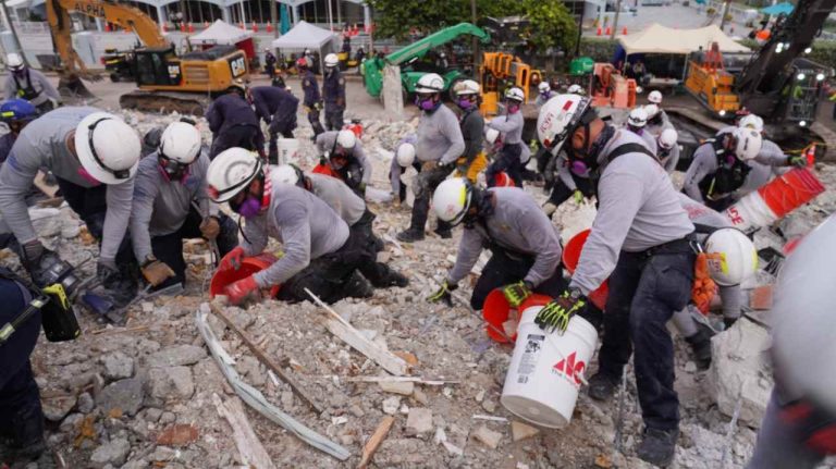 Building collapse: esperanza, rescatistas y Joe Biden