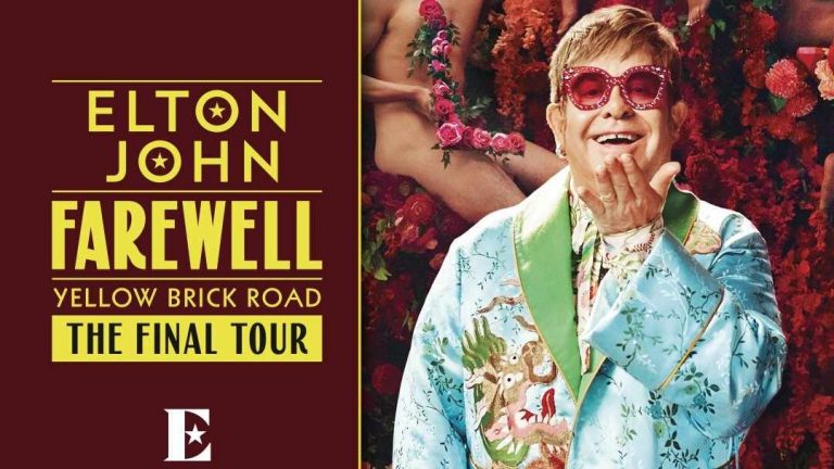 Elton John llega al Bank of America Stadium