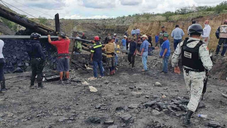 Siete mineros atrapados en mina de carbón en México