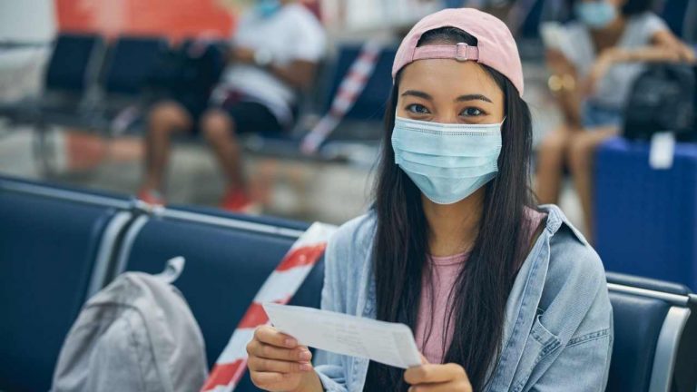 «Beneficiarios» de DACA frustrados por orden suspensión