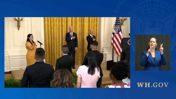 Casa Blanca Joe Biden preside Primera Ceremonia de Naturalización