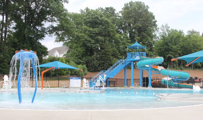 Opción fin de semana: Double Oaks Family Aquatic Center
