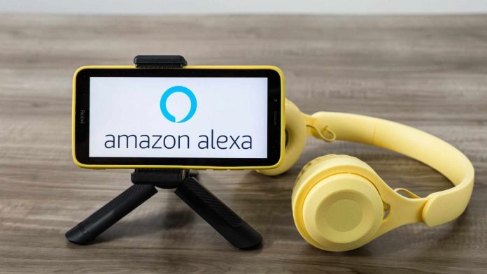 Padres de niñas llamadas Alexa protestan contra Amazon