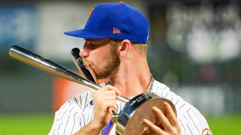 Pete Alonso repite como campeón Home Run Derby 2021