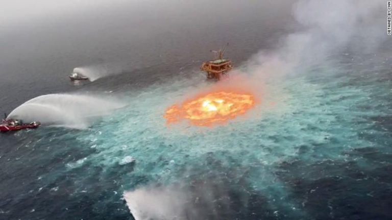 Arde el Golfo de México
