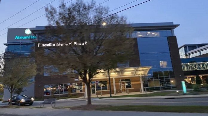 56 empleados de Atrium Health Pineville contagiados de COVID-19