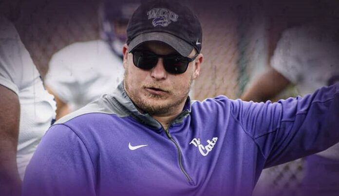 COVID-19 Murió entrenador de football de Western Carolina University