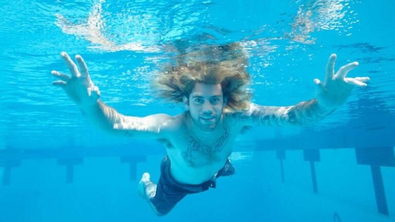 Nirvana demandada por portada de disco «Nevermind»