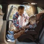 Asiento de seguridad infantil en el automóvil puede salvar la vida de su hijo