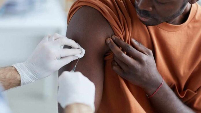CDC asegura que no vacunados tienen mayor probabilidad de morir