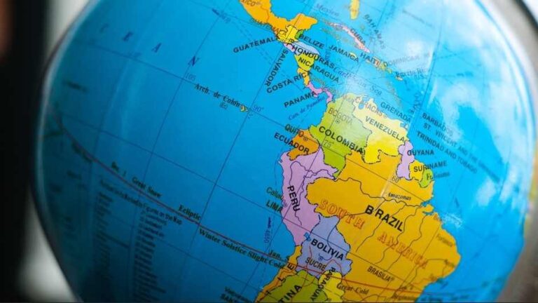El español de América y la colonización: una herencia hispana
