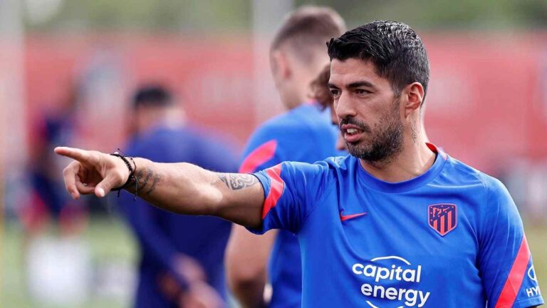 Luis Suárez opinó sobre la profunda crisis del Barcelona