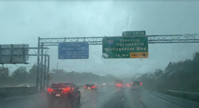 Remanentes de Ida traen lluvias y tormentas severas a Carolina del Norte