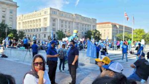 Tepesianos marchan en Washington DC y piden residencia permanente