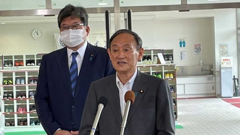 Yoshihide Suga viajará última vez a EE. UU. como primer ministro