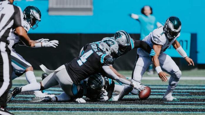 A los Panthers se les esfumó la victoria ante los Eagles