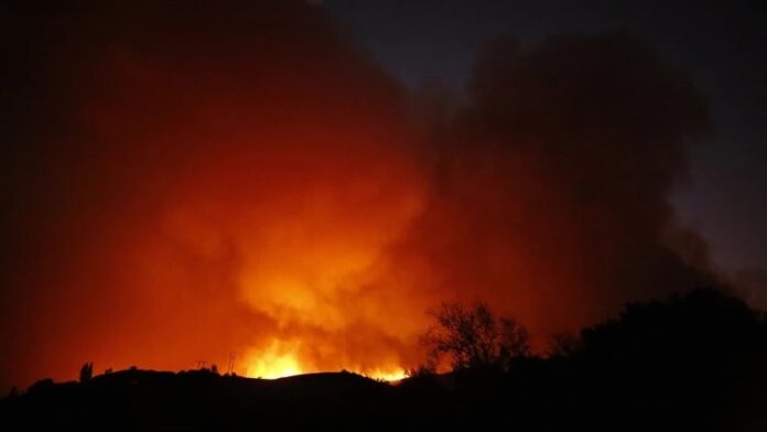 Alisal Fire crece rápidamente provocando evacuación en California