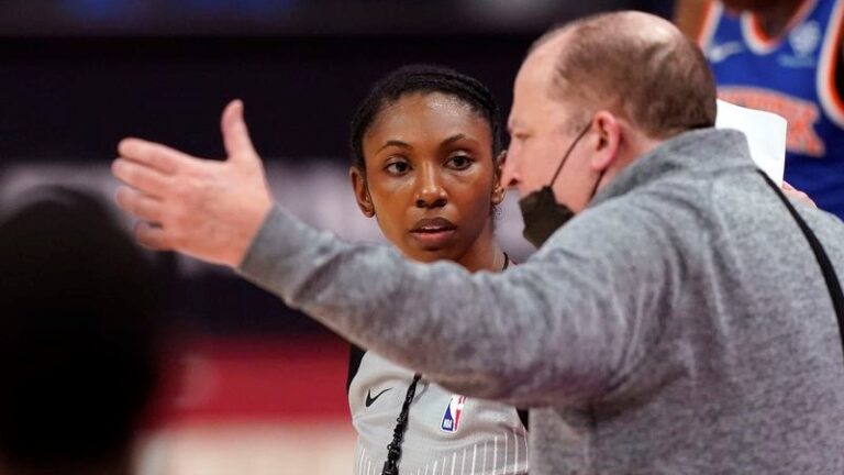 Danielle Scott, sexta mujer elegida para arbitrar partidos de la NBA