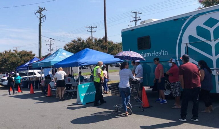 Atrium Health hará jornadas de vacunación en El Rey Supermarket