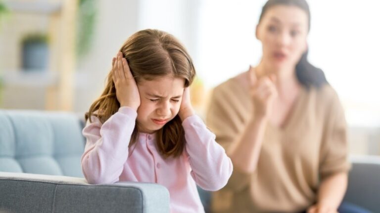 Disparados los casos de violencia doméstica y abuso infantil en comunidad latina
