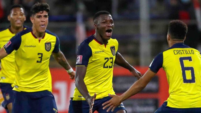 Ecuador derrota a Chile y se acerca a Qatar 2022