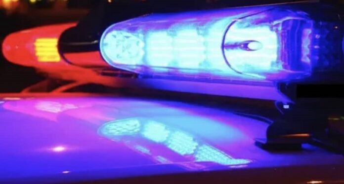 Pelea entre mujeres terminó con dos hombres apuñalados