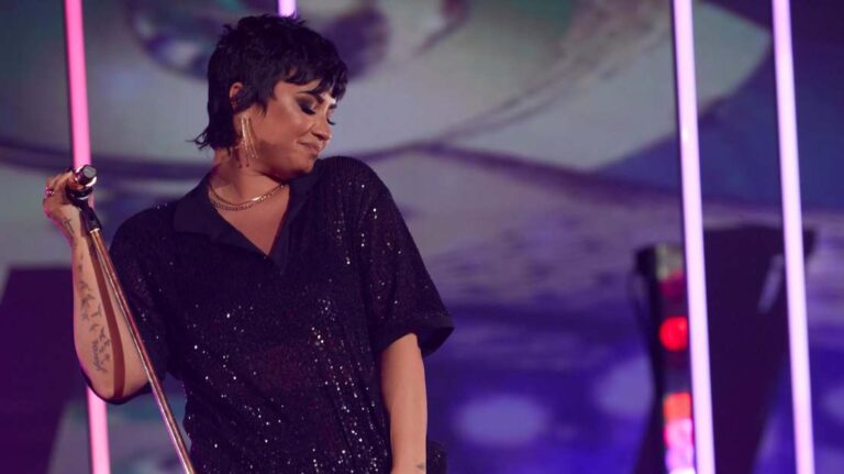 Demi Lovato se despide de «California Sober»