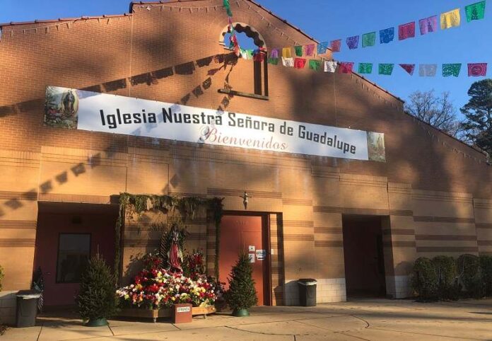 Fiesta en honor Nuestra Señora de Guadalupe en Charlotte