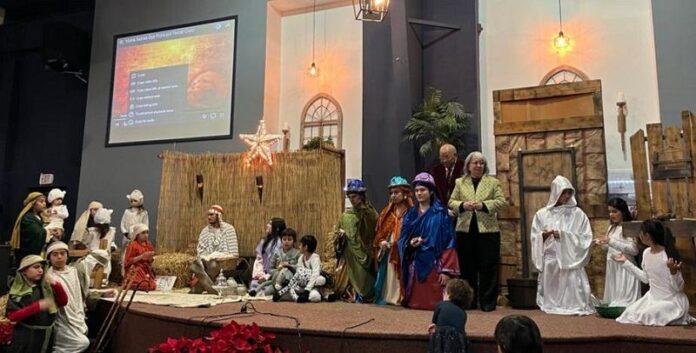 Iglesia del Cambio celebró el cumpleaños de Jesús