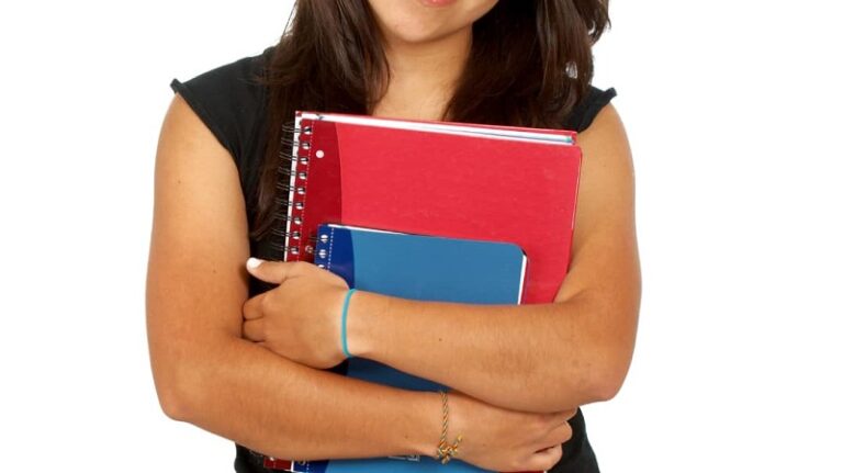 LAWA inicia su proceso de becas para hispanos