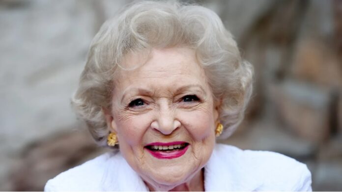 Muere Betty White a los 99 años