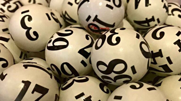 Se acumula el Powerball y llegó a $441 millones