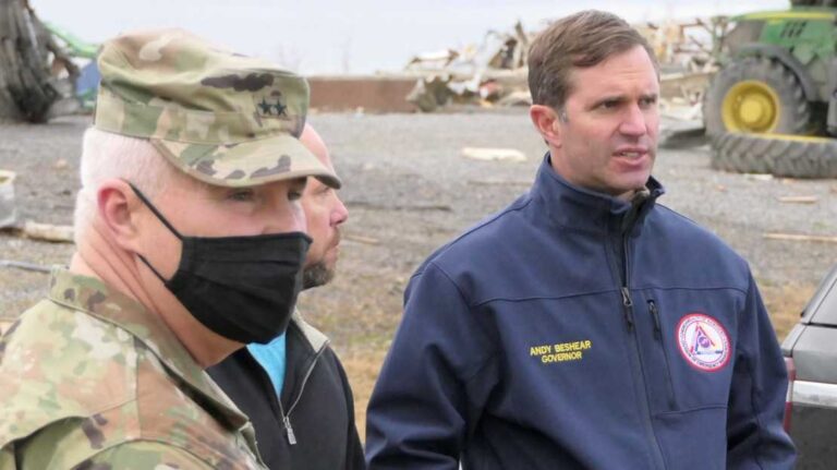 Tornado en Dawson Springs borró «75% del pueblo»
