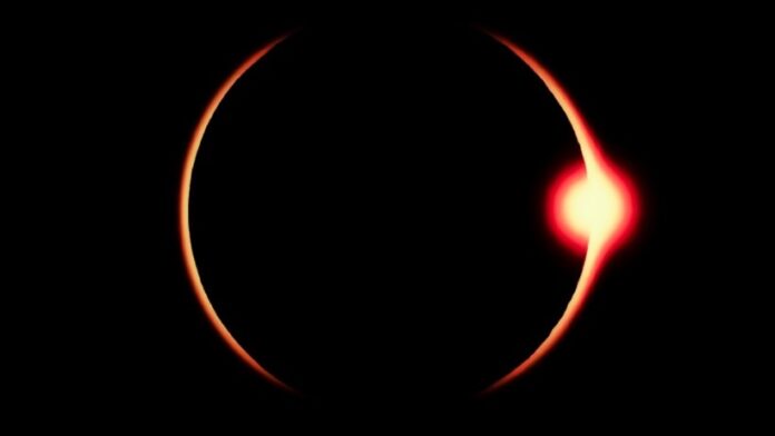 Único eclipse solar total del 2021