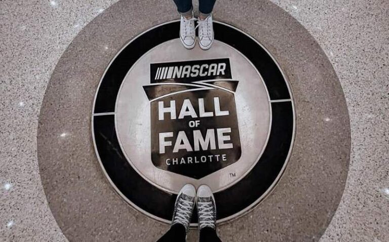 Opción fin de semana: Disfruta la inducción al NASCAR Hall of Fame