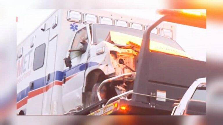 Paciente murió en accidente de ambulancia en NC