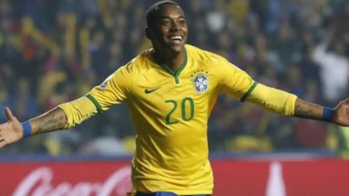 Robinho deberá cumplir condena en prisión italiana