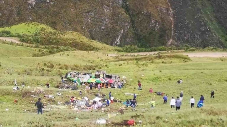 Accidente mortal en Perú; varios muertos y heridos
